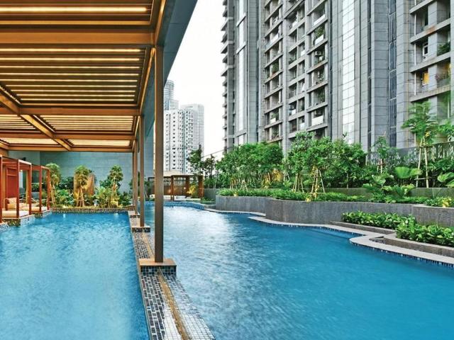4 BHK Apartment in Prabhadevi for rent Mumbai. The reference number is 18482568