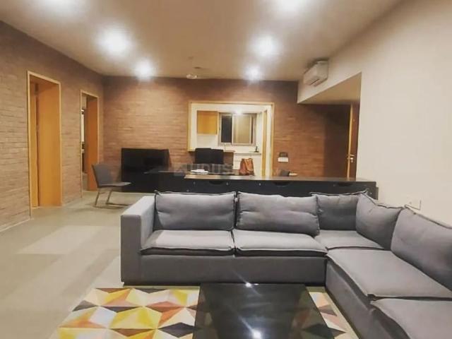 4 BHK Apartment in Prahlad Nagar for rent Ahmedabad. The reference number is 16071988