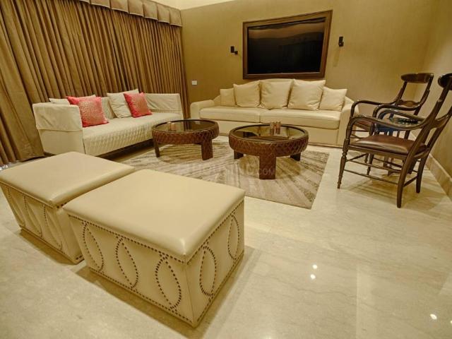 4 BHK Apartment in Prahlad Nagar for resale Ahmedabad. The reference number is 20082370