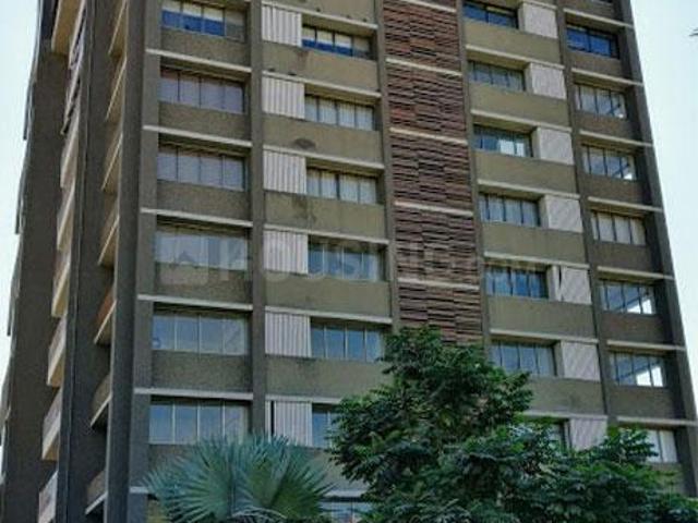 4 BHK Apartment in Prahlad Nagar for resale Ahmedabad. The reference number is 20187582
