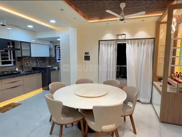 4 BHK Apartment in Pratap Nagar for resale Nagpur. The reference number is 20382332