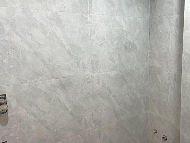 4 BHK Apartment in Rajendra Nagar for resale Ghaziabad. The reference number is 19599863