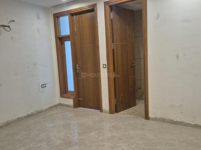 4 BHK Apartment in Rajpur Khurd Village for resale New Delhi. The reference number is 19564160