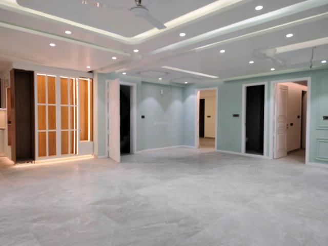 4 BHK Apartment in Rajpur Khurd Village for resale New Delhi. The reference number is 19884251
