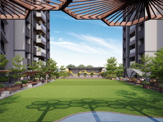 4 BHK Apartment in Ramdev Nagar for resale Ahmedabad. The reference number is 17350372