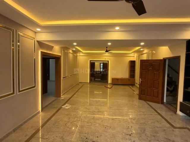 4 BHK Apartment in Richmond Town for rent Bengaluru. The reference number is 20077195