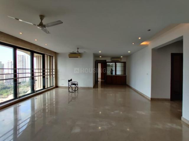 4 BHK Apartment in Worli for resale Mumbai. The reference number is 18056371
