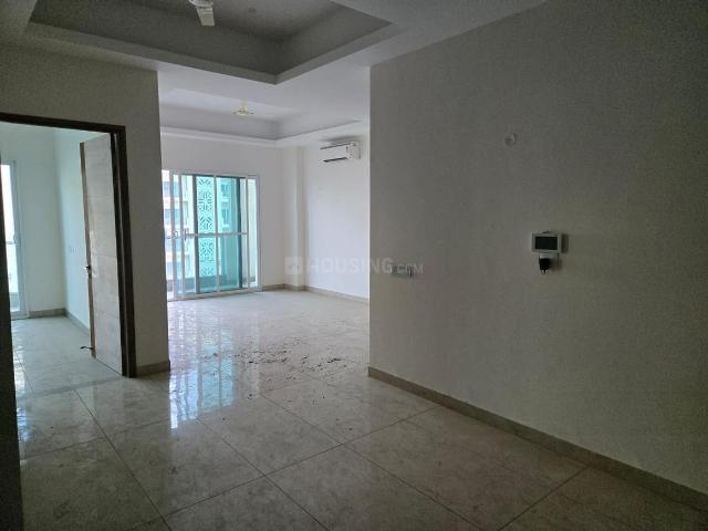 4 BHK Apartment in Wave City for rent Ghaziabad. The reference number is 19082556