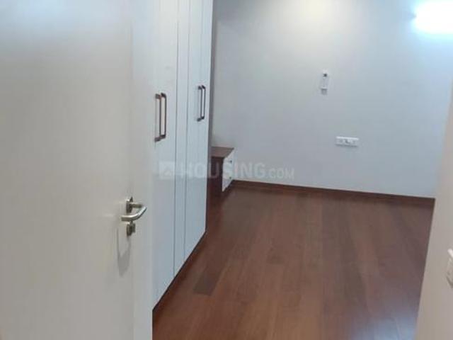 4 BHK Apartment in Wakad for rent Pune. The reference number is 20359728