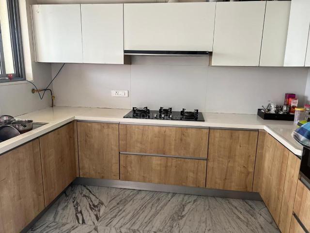 4 BHK Apartment in Wakad for rent Pune. The reference number is 20400276