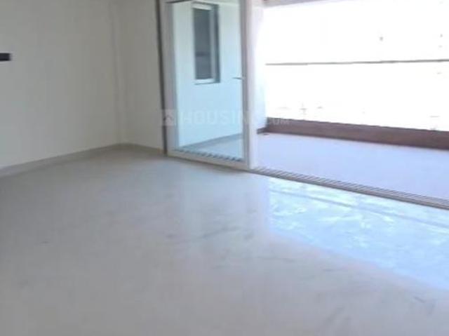 4 BHK Apartment in Wakad for resale Pune. The reference number is 19555786