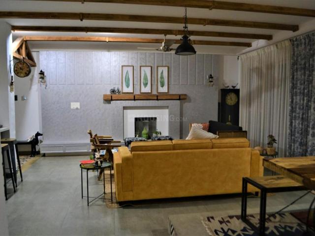 4 BHK Apartment in Whitefield for rent Bengaluru. The reference number is 20564717