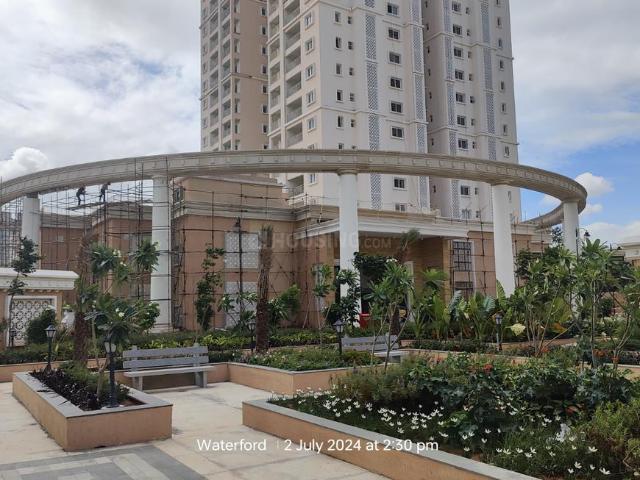 4 BHK Apartment in Whitefield for resale Bangalore. The reference number is 14914651
