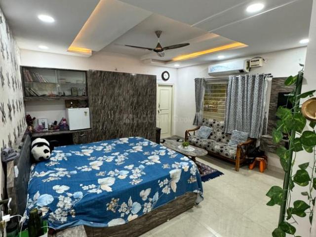 4 BHK Apartment in Toli Chowki for resale Hyderabad. The reference number is 13924437