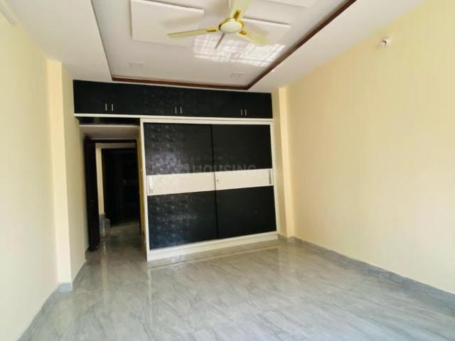 4 BHK Apartment in Toli Chowki for resale Hyderabad. The reference number is 14714042