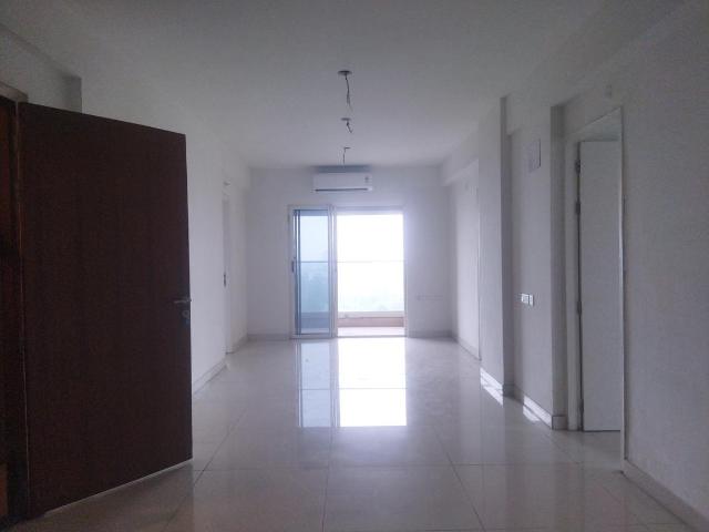 4 BHK Apartment in Tollygunge for resale Kolkata. The reference number is 17892978