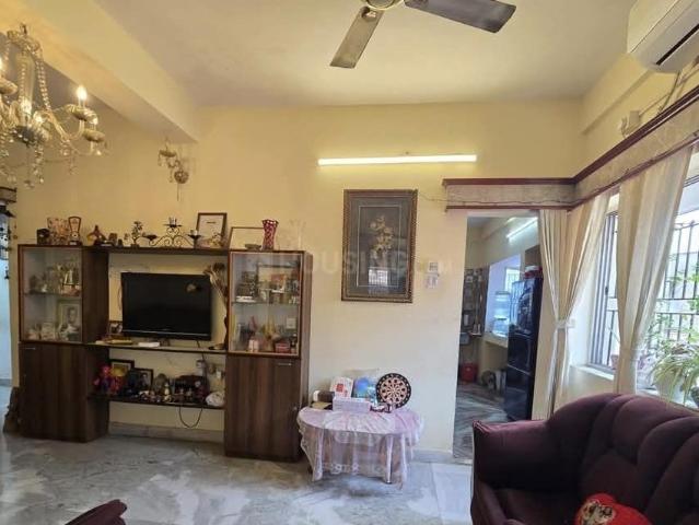 4 BHK Apartment in Tollygunge for resale Kolkata. The reference number is 20761210