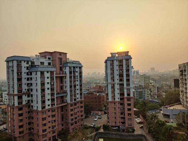 4 BHK Apartment in Topsia for resale Kolkata. The reference number is 20102608