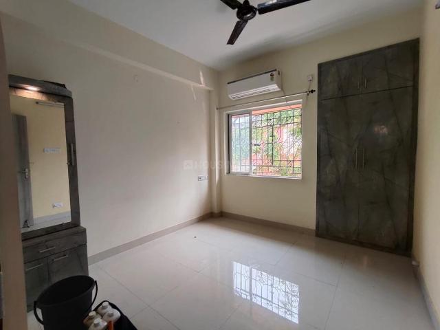 4 BHK Apartment in Tangra for rent Kolkata. The reference number is 19872617