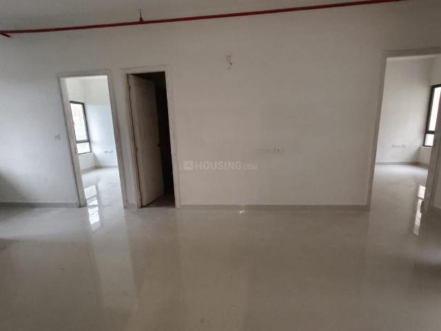 4 BHK Apartment in Tangra for resale Kolkata. The reference number is 16843725