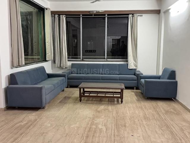 4 BHK Apartment in Thaltej for rent Ahmedabad. The reference number is 19391371