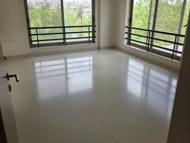 4 BHK Apartment in Thaltej for rent Ahmedabad. The reference number is 20556061