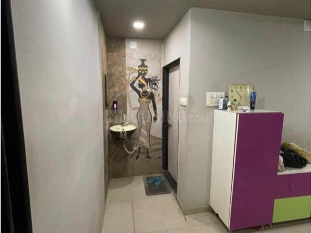 4 BHK Apartment in Thaltej for rent Ahmedabad. The reference number is 20566482