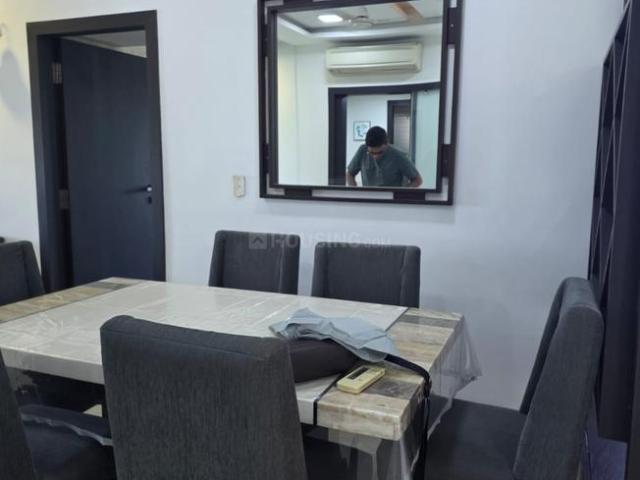 4 BHK Apartment in Thaltej for rent Ahmedabad. The reference number is 20177103
