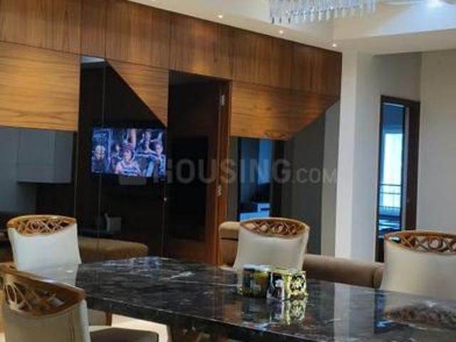 4 BHK Apartment in Thaltej for rent Ahmedabad. The reference number is 20295548