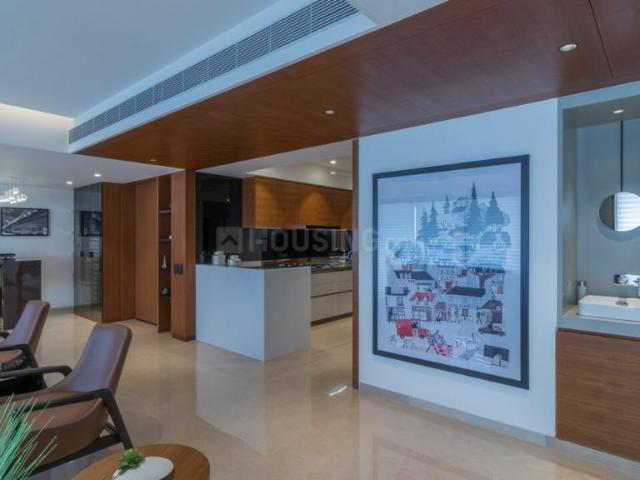 4 BHK Apartment in Thaltej for resale Ahmedabad. The reference number is 14005863