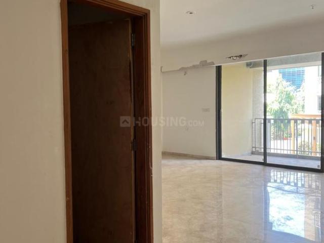 4 BHK Apartment in Thaltej for resale Ahmedabad. The reference number is 19969523