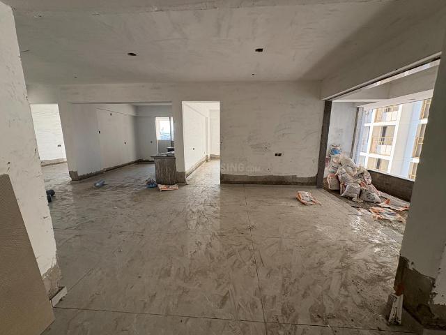 4 BHK Apartment in Thaltej for resale Ahmedabad. The reference number is 20099875