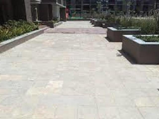 4 BHK Apartment in Thaltej for resale Ahmedabad. The reference number is 20475717