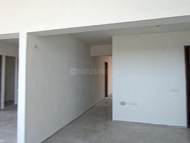 4 BHK Apartment in Thaltej for resale Ahmedabad. The reference number is 20676402
