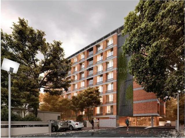 4 BHK Apartment in Thaltej for resale Ahmedabad. The reference number is 20808715