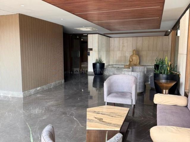 4 BHK Apartment in Thaltej for resale Ahmedabad. The reference number is 20917217