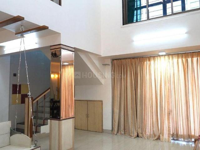 4 BHK Apartment in Thane West for resale Thane. The reference number is 12673099