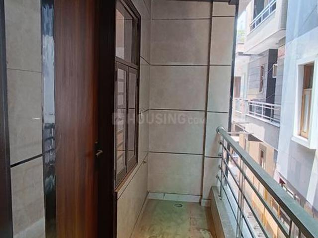 4 BHK Apartment in Uttam Nagar for resale New Delhi. The reference number is 20210610