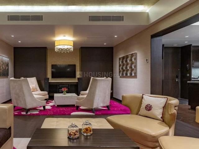 4 BHK Apartment in Vaishno Devi Circle for rent Ahmedabad. The reference number is 19759394