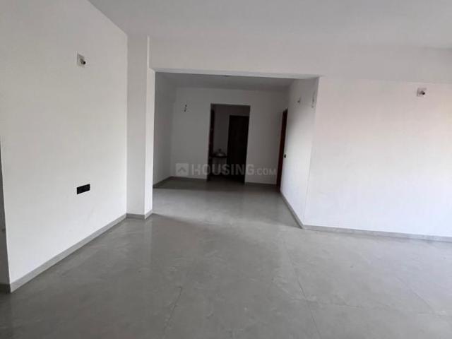4 BHK Apartment in Vaishno Devi Circle for rent Ahmedabad. The reference number is 20834239