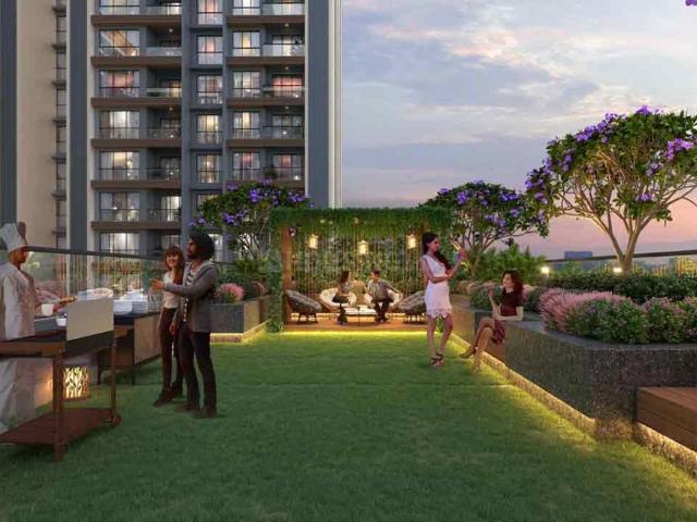 4 BHK Apartment in Vaishno Devi Circle for resale Ahmedabad. The reference number is 11858718