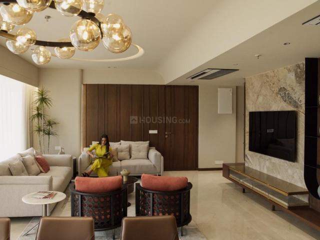 4 BHK Apartment in Vaishno Devi Circle for resale Ahmedabad. The reference number is 19963875