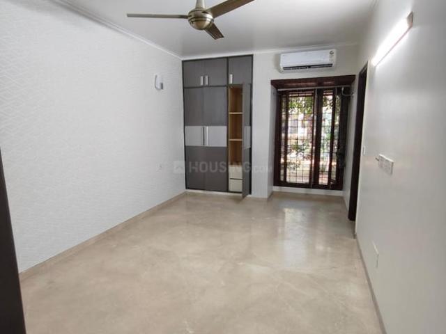 4 BHK Apartment in Vasant Kunj for resale New Delhi. The reference number is 19327485