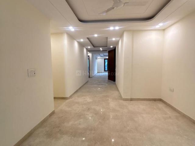 4 BHK Apartment in Vasant Kunj for resale New Delhi. The reference number is 20685036