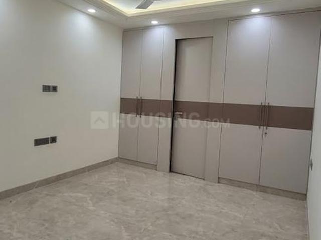 4 BHK Apartment in Vasant Kunj for resale New Delhi. The reference number is 20852041