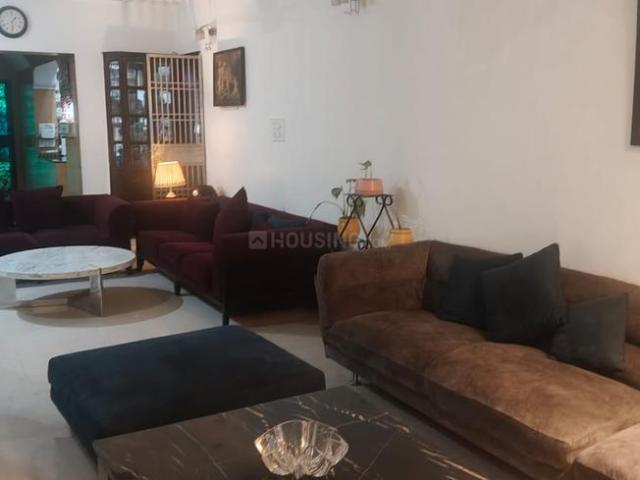 4 BHK Apartment in Vasant Kunj for resale New Delhi. The reference number is 20195624