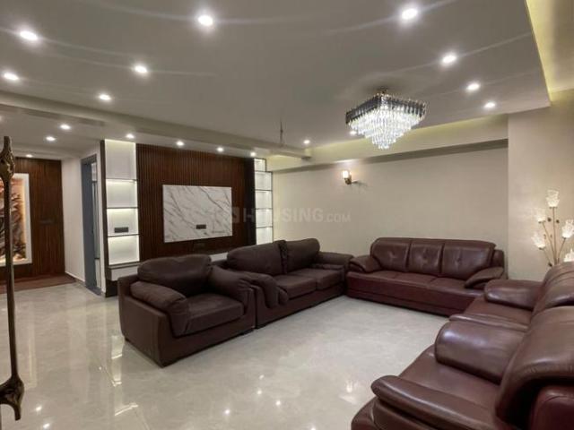 4 BHK Apartment in Vasant Kunj for resale New Delhi. The reference number is 20368500