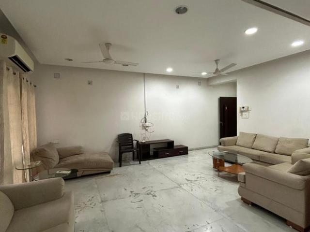 4 BHK Apartment in Vasna for rent Vadodara. The reference number is 19447089