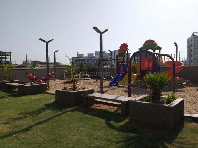 4 BHK Apartment in Vasna for resale Vadodara. The reference number is 16540605