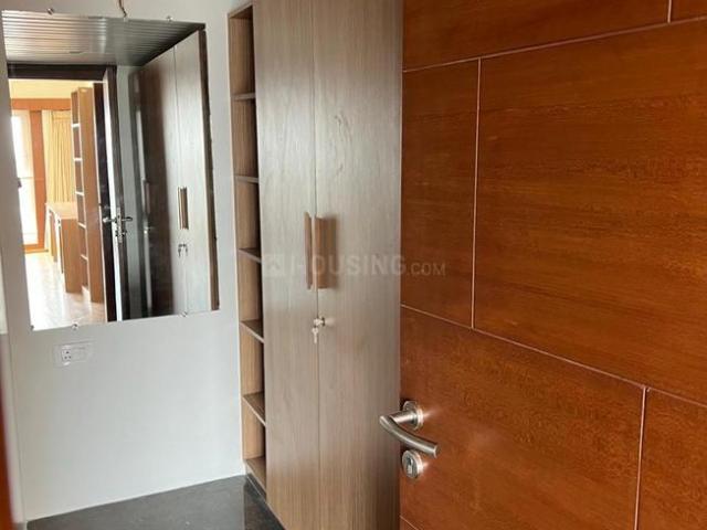 4 BHK Apartment in Vastrapur for rent Ahmedabad. The reference number is 19737586